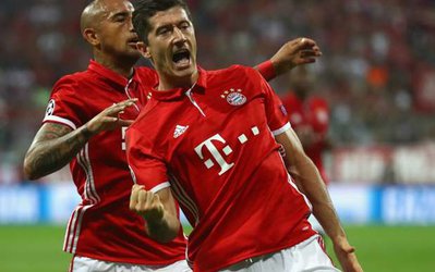 مدیر برنامه های لواندوفسکی: لواندوفسکی قراردادش را با بایرن تمدید نکرده است