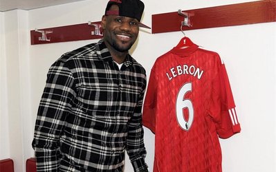 لبران جیمز در باشگاه لیورپول + تصاویر