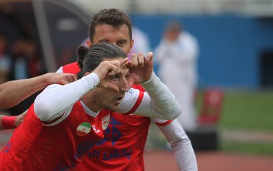 تیموریان:وارد مسائل مربوط به شادی گل نشوید! / هواداران بدانند فشار زيادی را تحمل كرديم