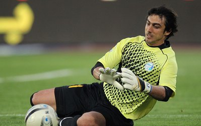 درد کهنه‌ای که به رحمتی و استقلال صدمه می‌زند