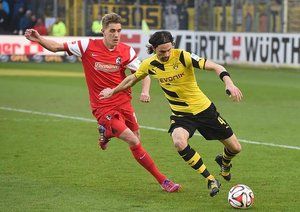 تقابل دو بازیکن|فرایبورگ 0 - 3 بوروسيا دورتموند / بوندسلیگا