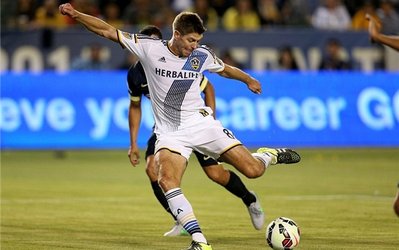 گزارش تصویری | ۴۵ دقیقه بازی جرارد در نخستین حضور برای گالاکسی