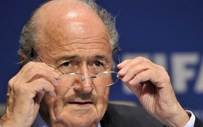 سب پلاتر خود را پدرخوانده فوتبال بانوان خواند!