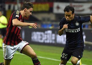 دی سیگلیو - ناگاتومو|کورس 2بازیکن سرعتی دو تیم برای گرفتن توپ.