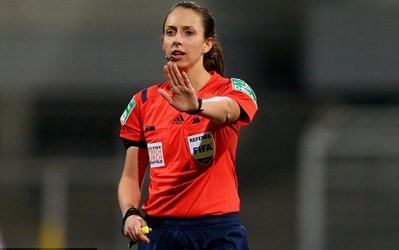 اتفاق روز | تکرار مسابقه برای اولین‌بار در قهرمانی اروپا ۱۹- زنان به دلیل اشتباه داور