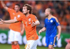 دیلی بلایند|هلند 3-1 قزاقستان / مقدماتی یورو 2016
