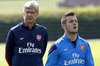 Wilshere urges Arsenal stars to give 'gentleman' Wenger the perfect send-off
