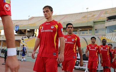 حاشیه‌های فولاد - استقلال خوزستان | حضور حدود 1000 هوادار در ورزشگاه غدیر / بازگشت بدرلو به ترکیب ثابت