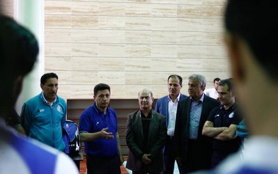 استقلال‌نیوز | مدیرعامل استقلال مخالف ادامه پروژه ملی‌پوش‌زدایی / اختلاف افشارزاده و قلعه‌نویی در لفافه!