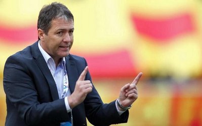 سمیرا شیرمردی | اولتیماتوم به اسکوچیچ در تعطیلی لیگ؟