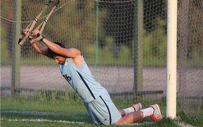 بیک‌زاده: منصوریان محبوبِ هواداران استقلال است/ در هر پستی که بخواهند بازی می‌کنم