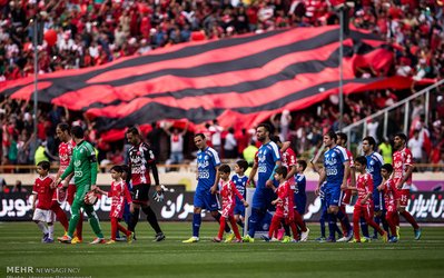 رسوایی روز | کدام بازیکن اردوی استقلال در شب دربی را ترک کرد؟