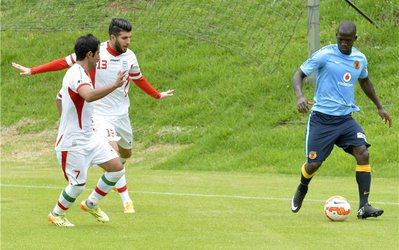 خانزاده: دیدارهای تدارکاتی صددرصد روی عملکرد تیم تأثیرگذار است / مربیان هنوز حریفان را آنالیز نکرده‌اند