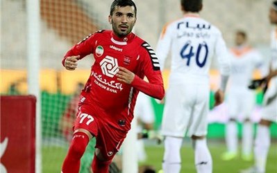 مسلمان: دوست داشتم در پرسپولیس بمانم اما آذری به من اجازه جدایی نداد