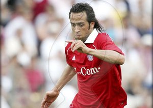 گالری تصاویر علی کریمی