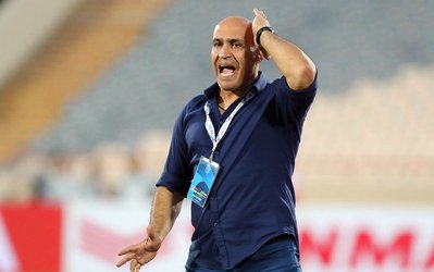 اتفاق روز | منصوریان تهدید به کناره‌گیری از استقلال کرد!