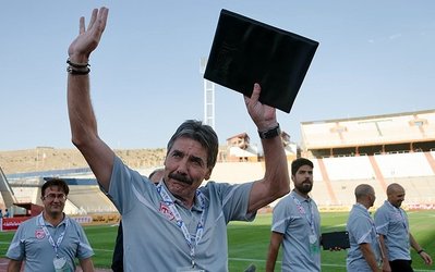 اولیویرا: هنوز در حال ساختن تراکتور هستیم