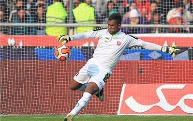 نیلسون: از 5 تیم لیگ برتری پیشنهاد دارم اما اولویتم پرسپولیس است