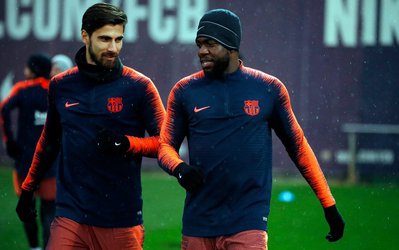 چلسی برای امضای قرارداد با ساموئل اومتیتی هر کاری می کند