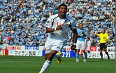 گل‌محمدی بازیکن برزیلی را جواب کرد