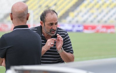 مذاکره مالک پدیده با مربیان دیگر طبیعی است