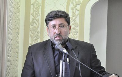 نماینده مجلس: مسائل فوتبال را نمی توان با لبخند کفاشیان حل کرد