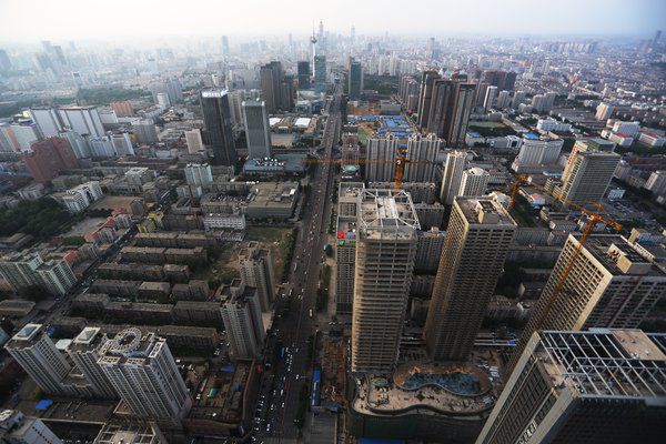 Shenyang_Qingnian_Street.JPG