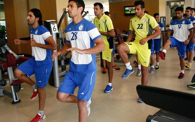 جمعه استقلال مقابل بورسا اسپور به میدان می‌رود.