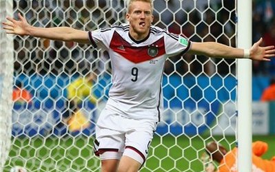 کنار گذاشتن شورله از ترکیب تیم آلمان مقابل ایرلند