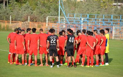 نقل و انتقالات | قرارداد رسمی 10 بازیکن با تراکتورسازی به ثبت رسید