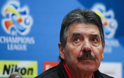 اولیویرا پس از حذف تراکتورسازی از لیگ قهرمانان آسیا: باید خوش‌بین باشیم