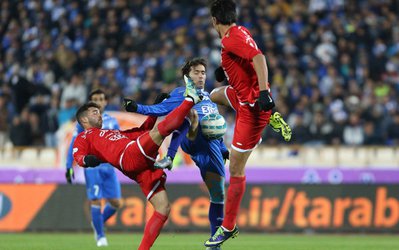 مشکلات بی‌شمار آبی‌ها؛ جشن‌های استقلال روی بمب‌های ساعتی