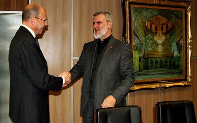 پروین باید مطالبات پرسپولیس را بگیرد/سازمان لیگ خلف وعده کرد