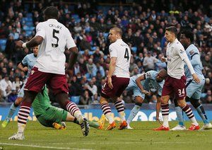 فرناندینیو|منچستر سیتی 3 - 2 آستون ویلا / لیگ جزیره