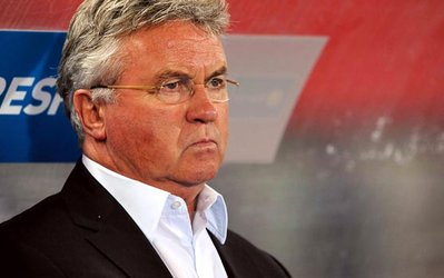 عصبانیت گاس هیدینگ از مدافعان تیمش