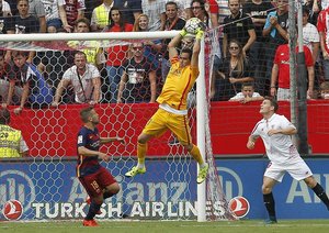 كلوديو براوو|سه ویا 2 - 1 بارسلونا / لالیگا