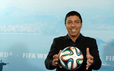 توصیه جیووانی البر به کلوپ: قید مربیگری در لیورپول را بزن و منتظر بایرن بمان!