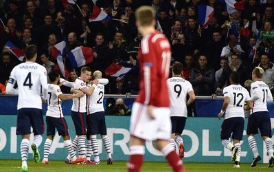 دوستانه | فرانسه 2 - دانمارک 0 / پیروزی خروس‌ها برابر وایکینگ‌ها!