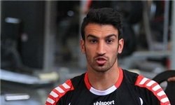 ماهینی : با حمایت صدهزار نفر در ورزشگاه آزادی جشن صعود به صدر جدول را می‌گیریم