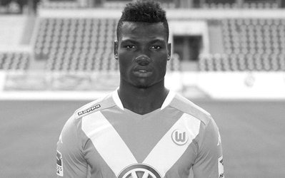 جونیور مالاندا، هافبک جوان ولفسبورگ در یک حادثه رانندگی کشته شد