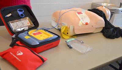 خرید دستگاه شوک الکتریکی برای تیم‌های لیگ برتری اجباری شد