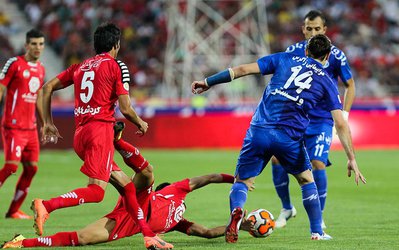 گزارش روز | چرا استقلال بیشتر از پرسپولیس در کورس قهرمانی است؟