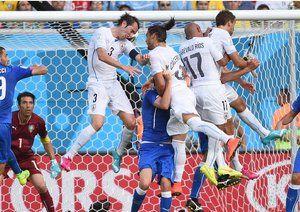 دیگو گودین|صحنه باز شدن دروازه تیم ملی ایتالیا توسط دیگو گودین.