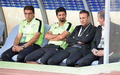 حسینی، مربی ذوب آهن: برای کسب سهمیه آسیا بایداستقلال را ببریم