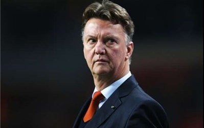 فن‌خال به طور رسمی سرمربی منچستر یونایتد شد / گیگز در کادر فنی می‌ماند