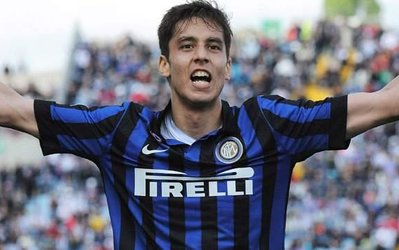 آلوارز: دوست دارم در برزیل مهره موثری برای آرژانتین باشم