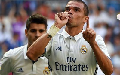 شایعه روز | رئال مادرید مایل به تمدید قرارداد په په نیست