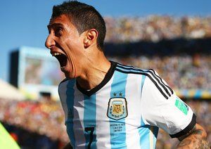 آنخل دی ماریا|جشن مهاجم تیم ملی آرژانتین ، آنخل دی ماریا بعد از باز کردن دروازه سوئیس در دقایق پایانی بازی.