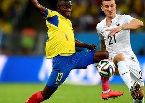 انر والنسیا - لورن كوسيلنی