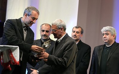 حبیبی: کی‌روش اهل زد و بند است/ به نتایج تیم ملی خوشبین نیستم / اعتبار کریمی بیش از تمامی کارکنان فدراسیون فوتبال است